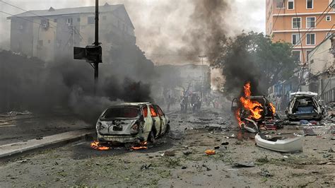 'Huge' car bomb explosion kills at least six in Mogadishu (PHOTOS, VIDEO) — RT World News